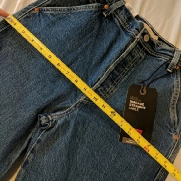 Levi's Ribcage Ankle Utility Cargo Straight Leg Jeans Nine Five Carpenter Pants - Picture 3 of 11